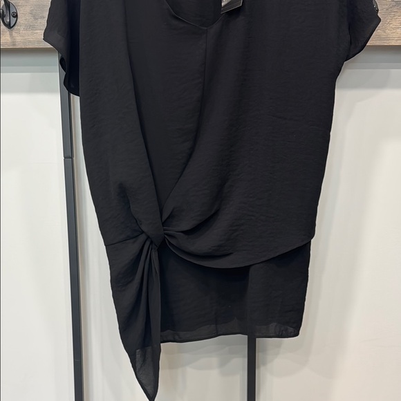 Black Knot Front Top - Picture 4 of 7